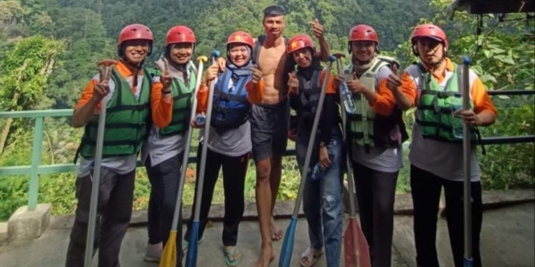 Ubud : Best Day for Ayung River Rafting in a Day