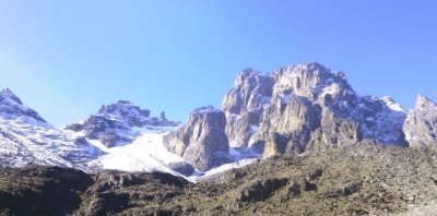Mount Kenya Trekking through Sirimon-Chogoria Route - 6 Days