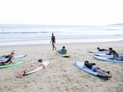 Surf Group Lesson