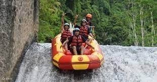 Rafting Telaga waja river