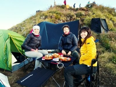 2 days 1 night hikking mount rinjani senaru crater rim