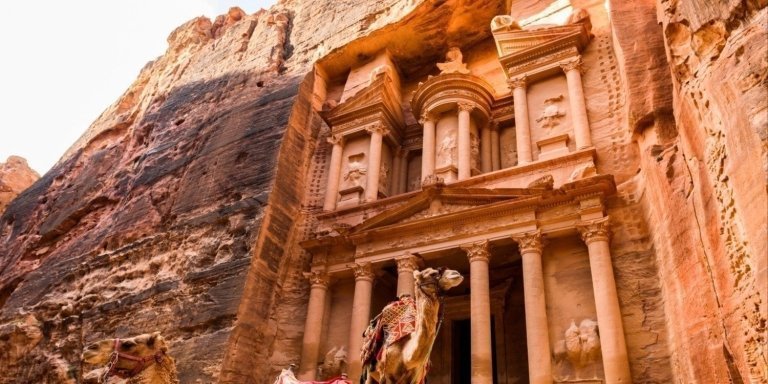 Journey to the Rose City: A Day Trip to Petra from Amman