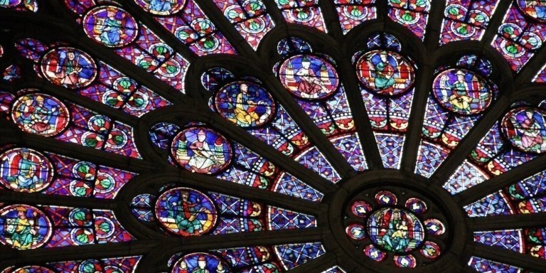 Notre-Dame and Sainte Chapelle Walking Tour (With Tickets)