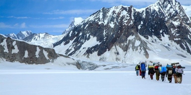 20 Days Trek Snow Lake Biafo & Hispar glaciers Pakistan