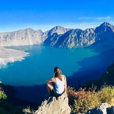2 days 1 night hikking mount rinjani senaru crater rim,join in a group