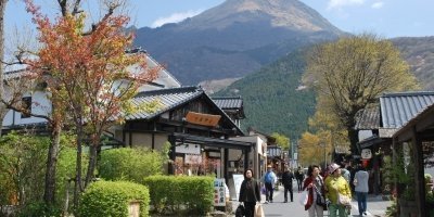Charter Bus Day Trip to Yufuin and Dazaifu from Fukuoka