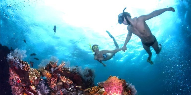 Blue Lagoon Snorkeling and Tanah Lot Tour Packages