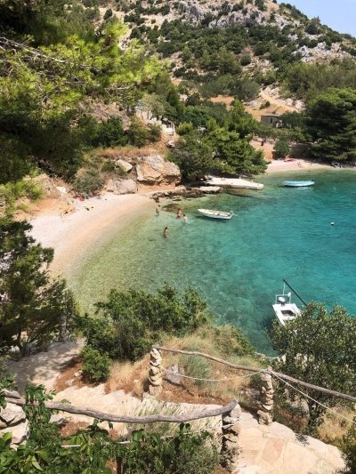 Discover Brač Private Speedboat Tour