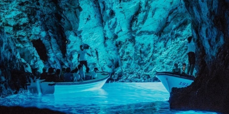 Trogir/Split: Blue cave,Mamma Mia and Hvar, 5 islands private tour