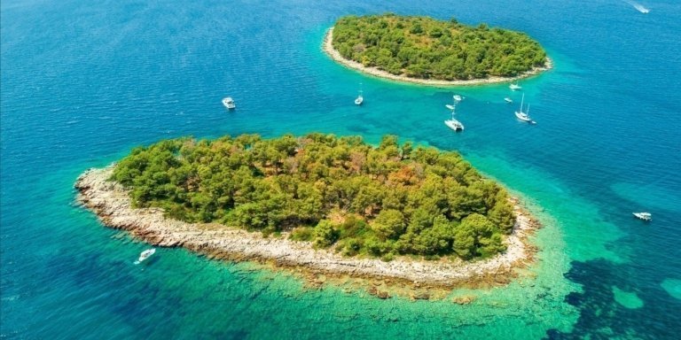 Blue lagoon & Trogir, 3 islands half day private tour