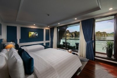 3-Day Ha Long - Lan Ha Bay 5-Star Cruise & Private Balcony