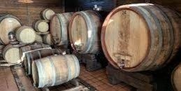 Tour/Testing Wine to the farm and Pompeii Ruins with driver