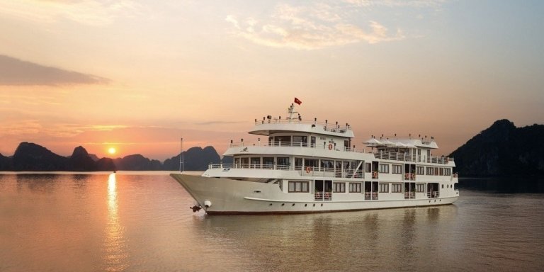 2-Day 1 Night Ha Long Bay 5-Star Cruise
