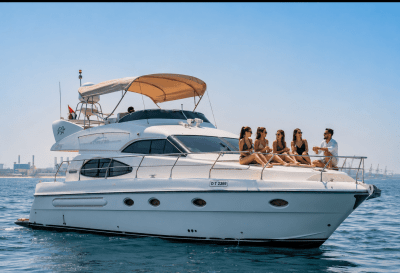 Dubai Private Yacht Cruising