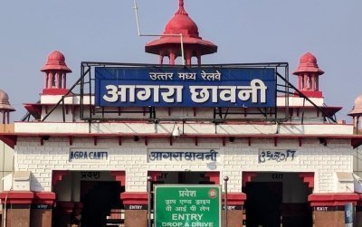 Full Day Private Taj Mahal & Agra Tour From Delhi By Express Train