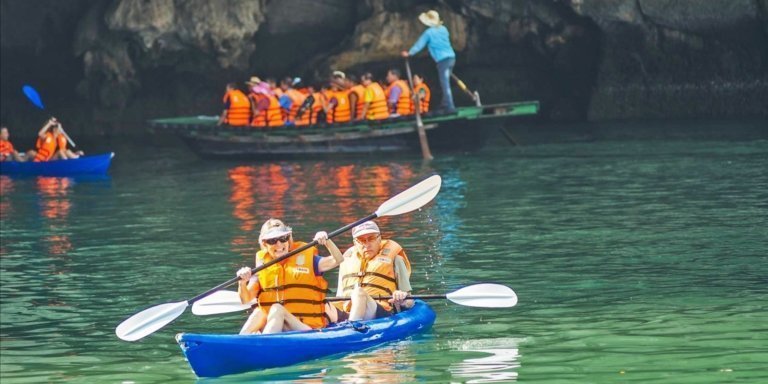 Halong 1 Day Tour on Superior Cruise with Meal, Guide and Transfer