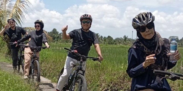 UBUD cycling tours