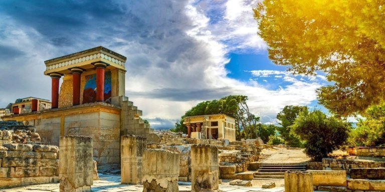 Knossos Palace and Heraklion City from Rethimno