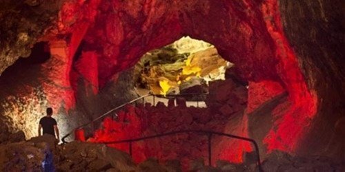 Jameos del Agua and Cueva de los Verdes - Northern Treasures Express