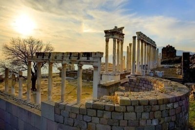 Pergamon Tour From Izmir
