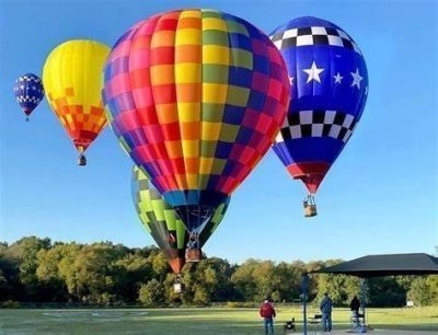 Unique Experience, Shared Balloon Flight over Teotihuacán