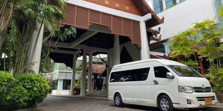 Transfer from Chiang Mai Airport to Chiang Mai hotel - Private